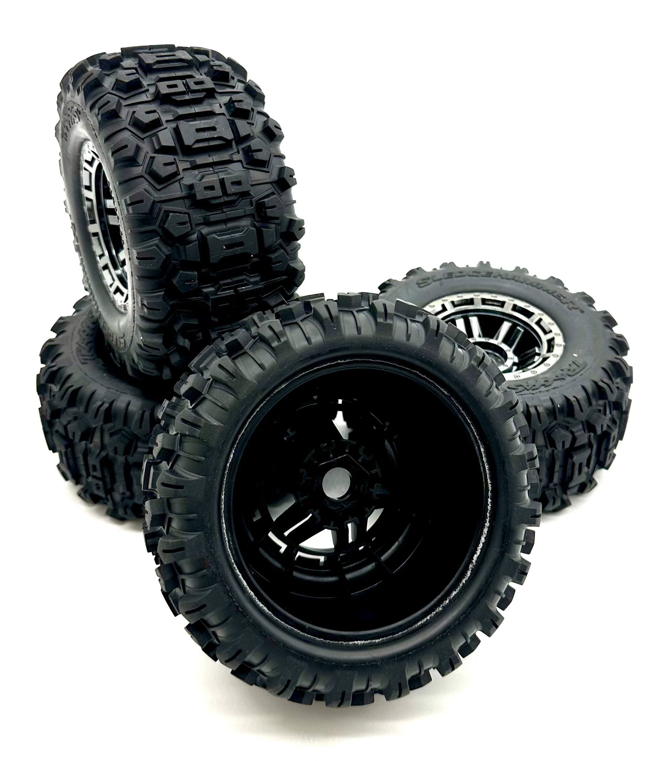 1/10 MAXX Ultimate Wheels & Tires (Factory Glued Assembled (set 4)  89087-4 - Image 3