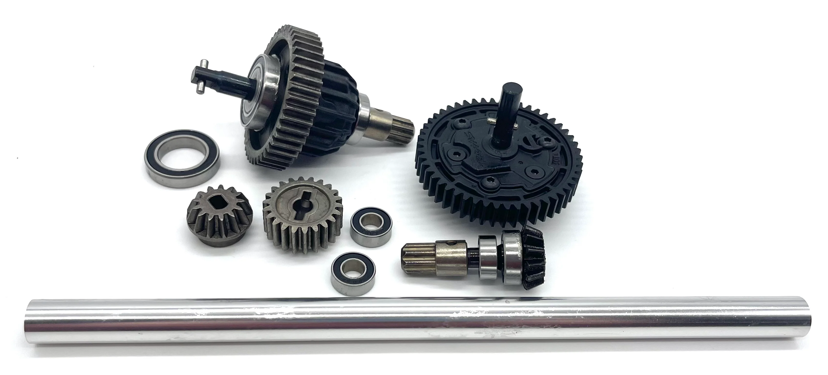 1/10 Wide-MAXX SPUR Gear Center Differential, Driveshaft Cush Drive 89086-4