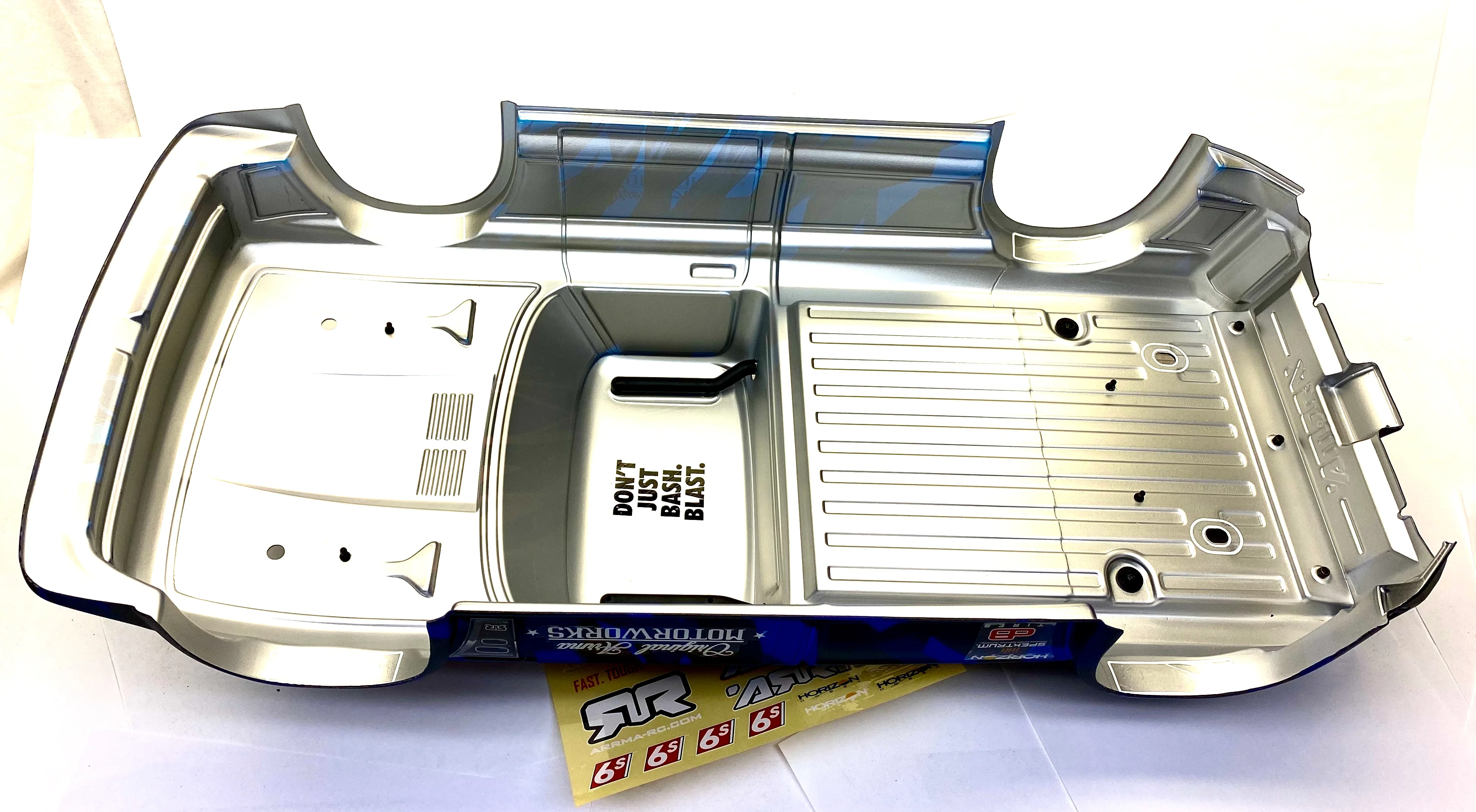 Arrma INFRACTION 6s - Body Shell (BLUE painted, roll cage Street Bash ARA7615V2 - Image 3