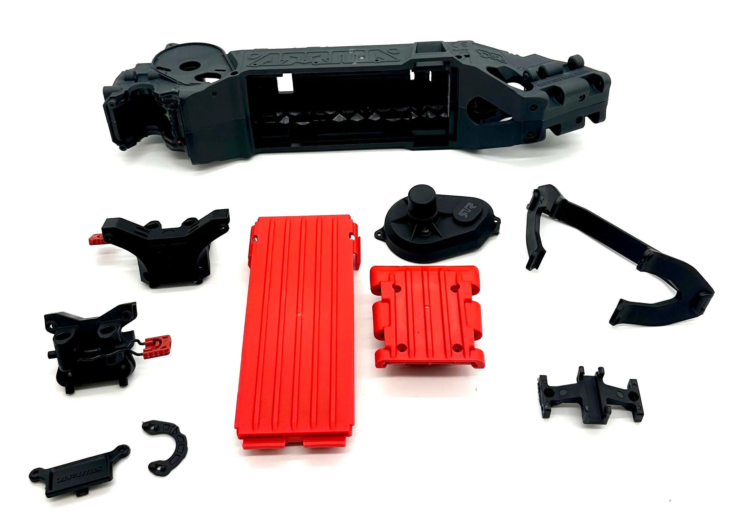 Arrma QUAKE 2wd - Chassis (Red LWB right left halves mega ARA3537