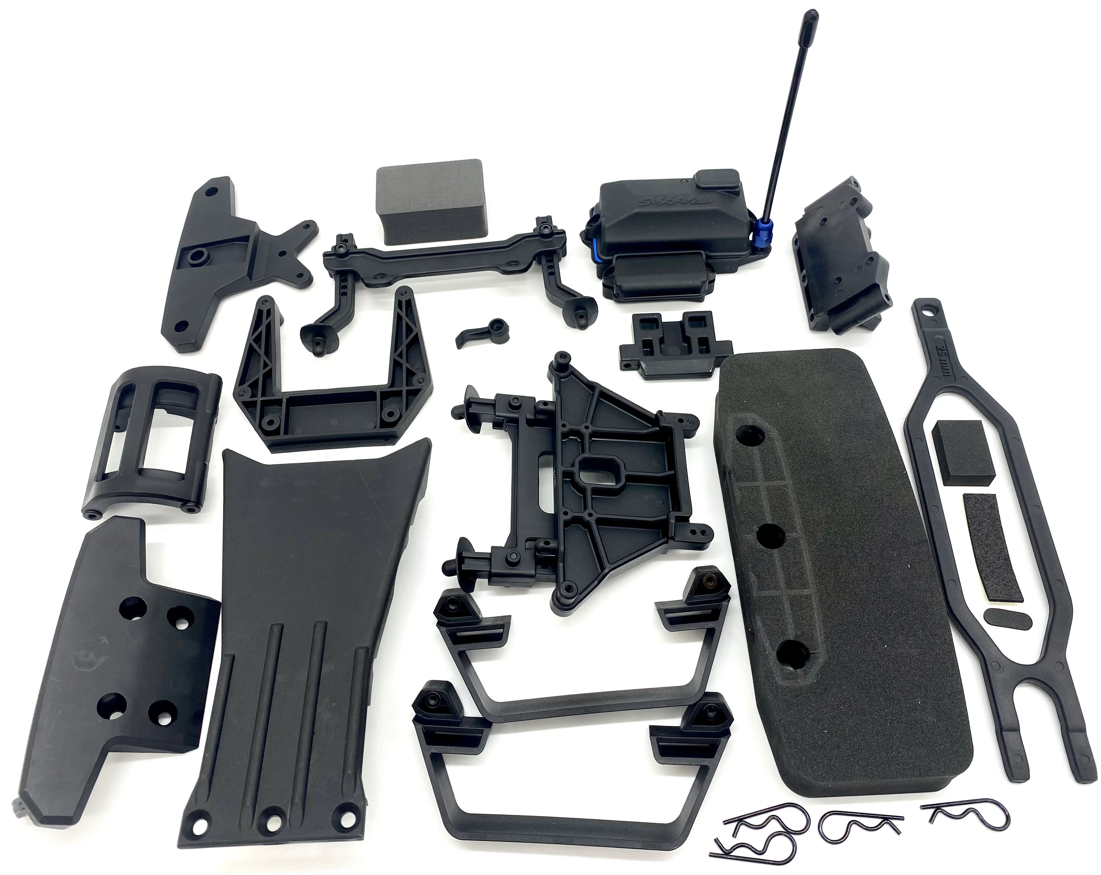 DRAG MUSTANG - Receiver Box, shock tower, body mounts, nerf bars  Traxxas 94046-4 - Image 3
