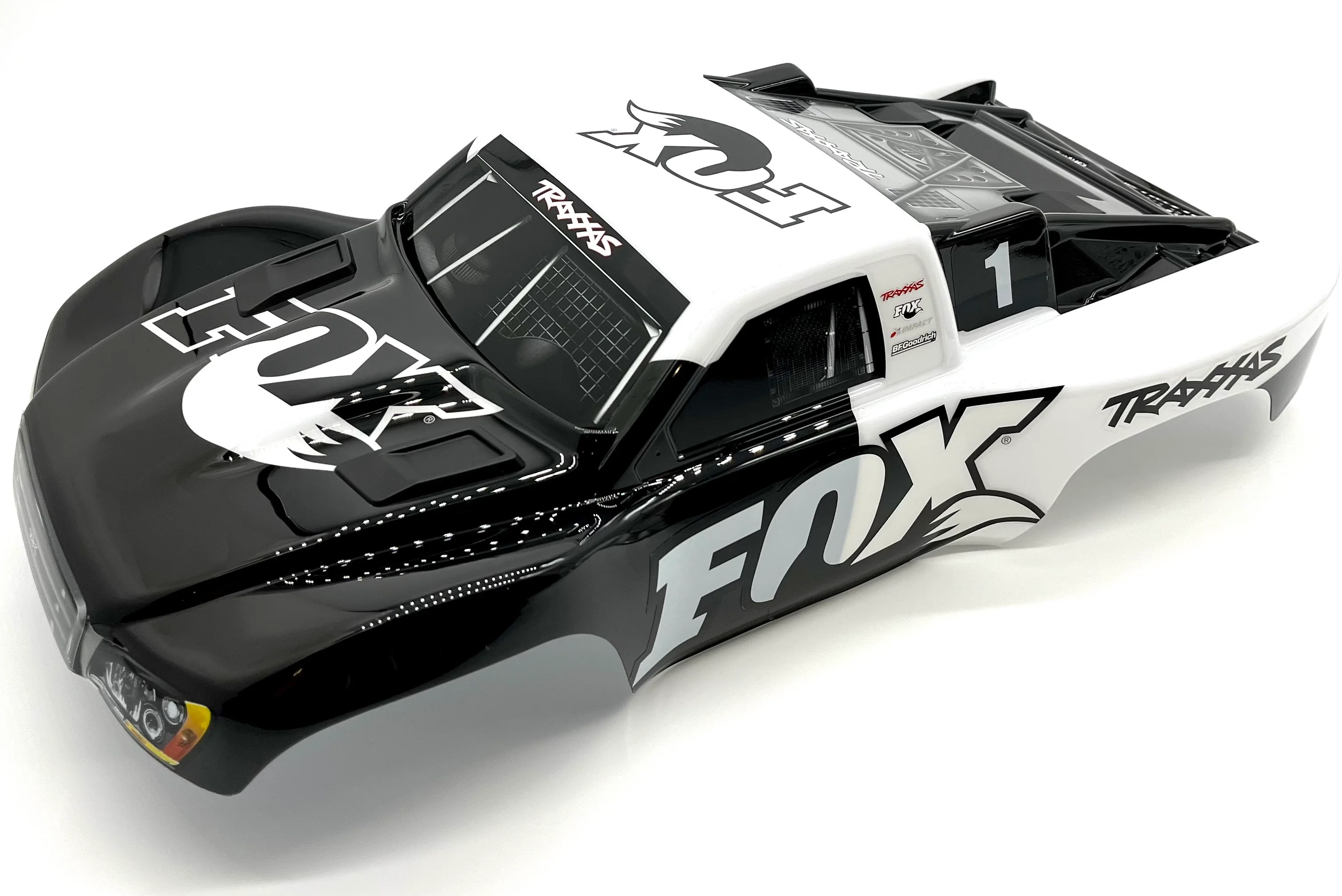 SLASH 4x4 VXL - BODY Shell (Fox Black White clipless 68386-4