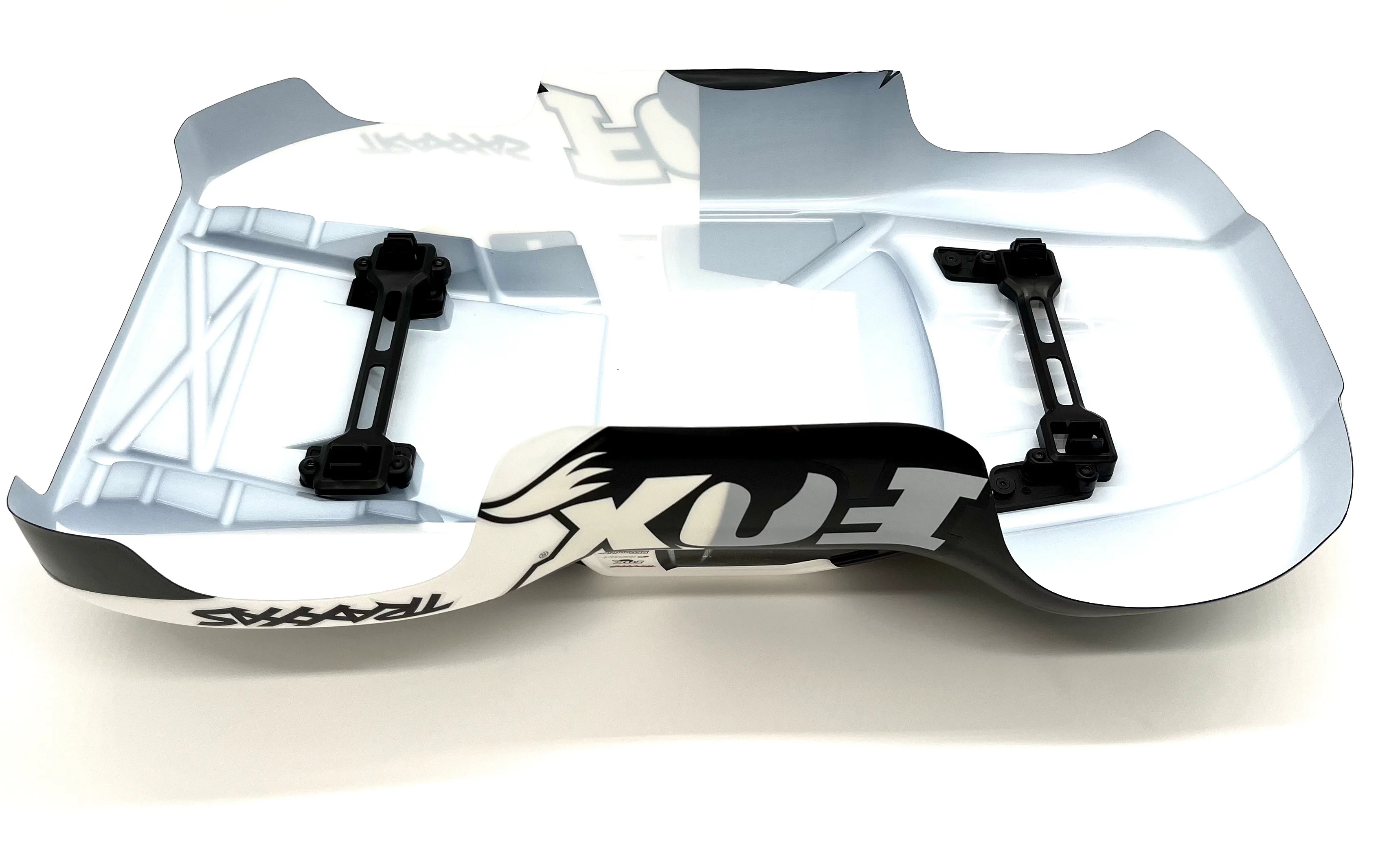 SLASH 4x4 VXL - BODY Shell (Fox Black White clipless 68386-4 - Image 4