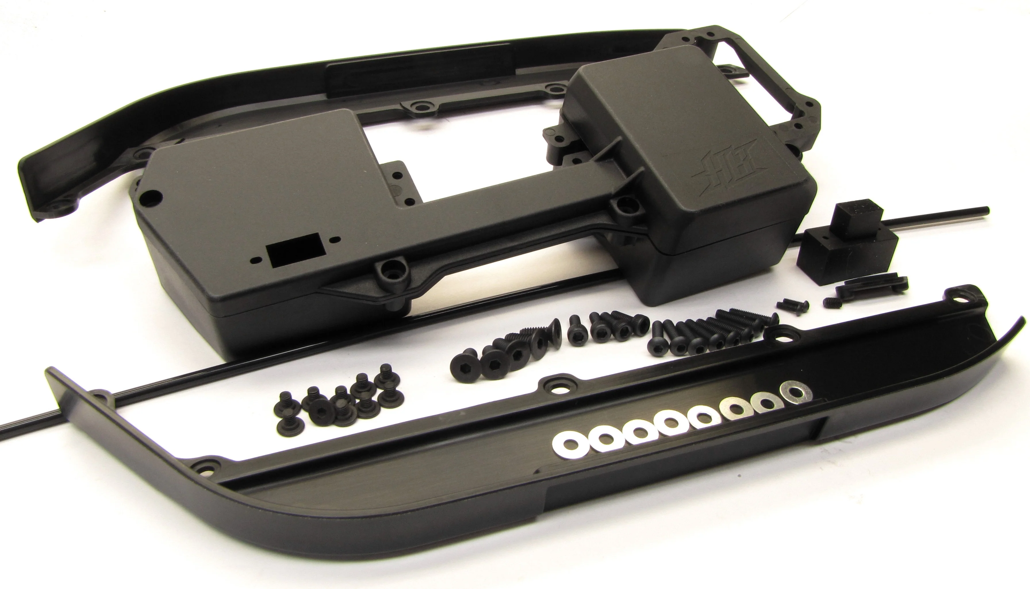 Hot Bodies D817 - SIDE Mud Guards, Radio Tray V2 antenna d815 HBS204124 Buggy
