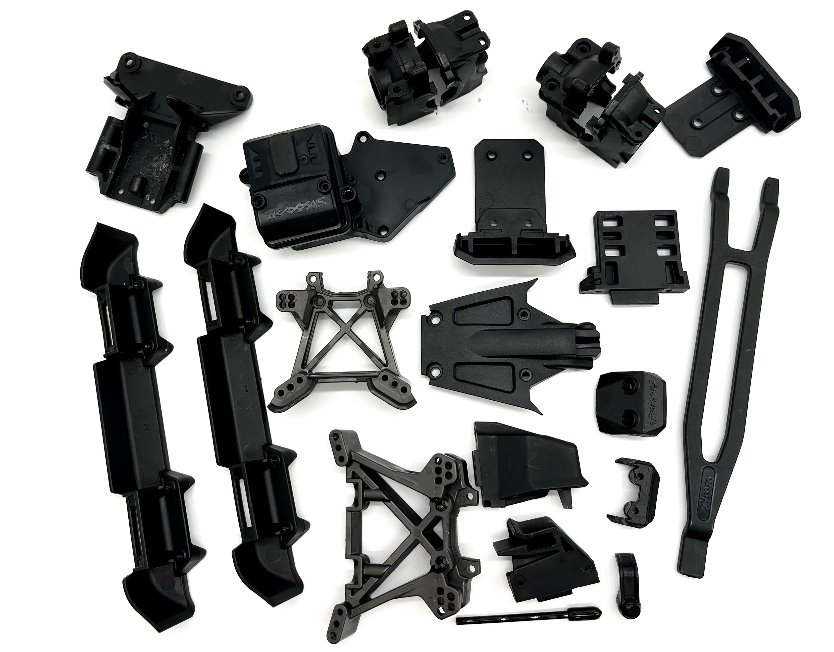 Jato 4x4 VXL PLASTIC SET (towers, bumpers, housings, rx box Traxxas 90386-4 - Image 2