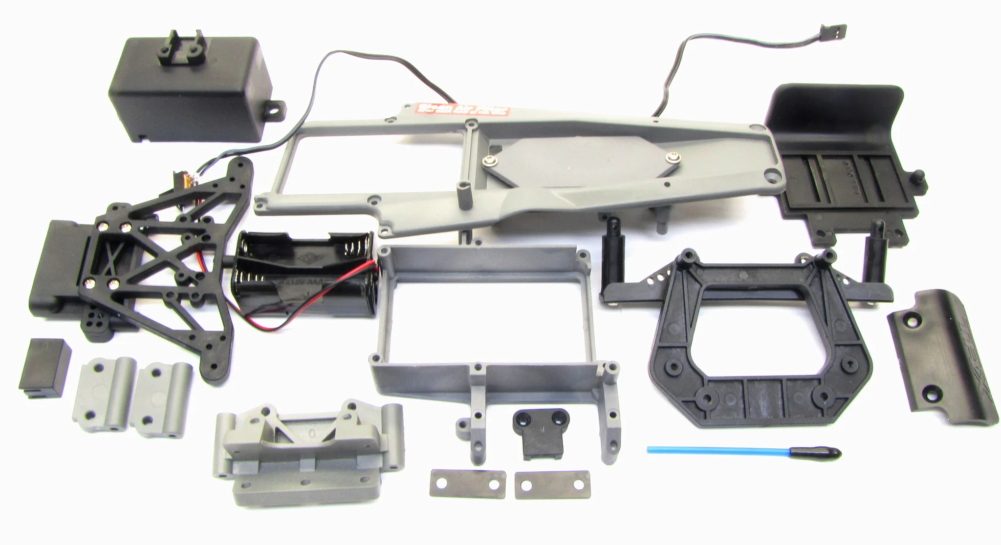 Nitro RUSTLER - Shocks Towers, Upper Chassis Bumper bulkhead Battery Box 44096-3