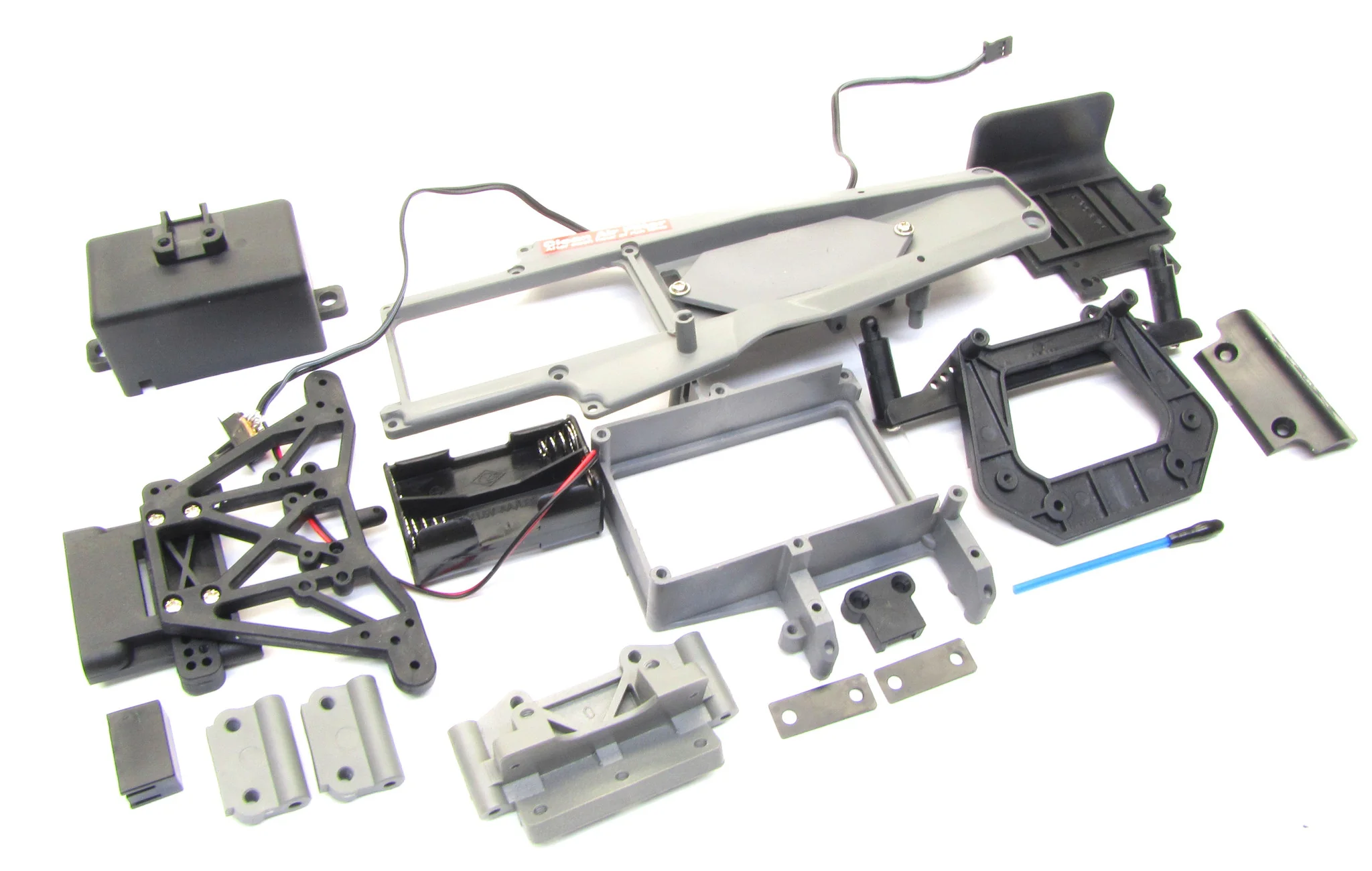 Nitro RUSTLER - Shocks Towers, Upper Chassis Bumper bulkhead Battery Box 44096-3 - Image 2