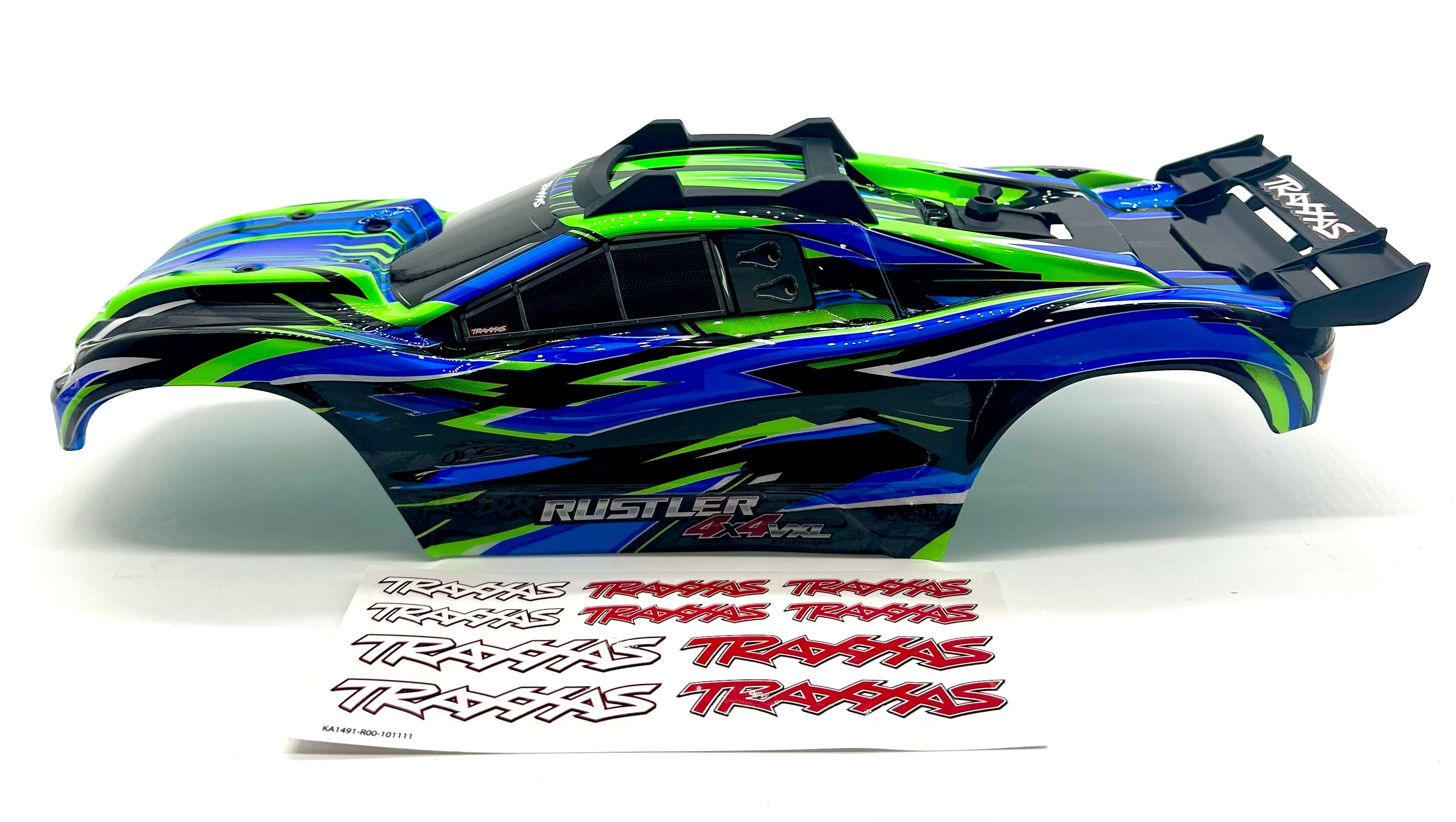 RUSTLER 4x4 BODY Shell (GREEN blue 2026 Shell decals clipless VXL 67376-4