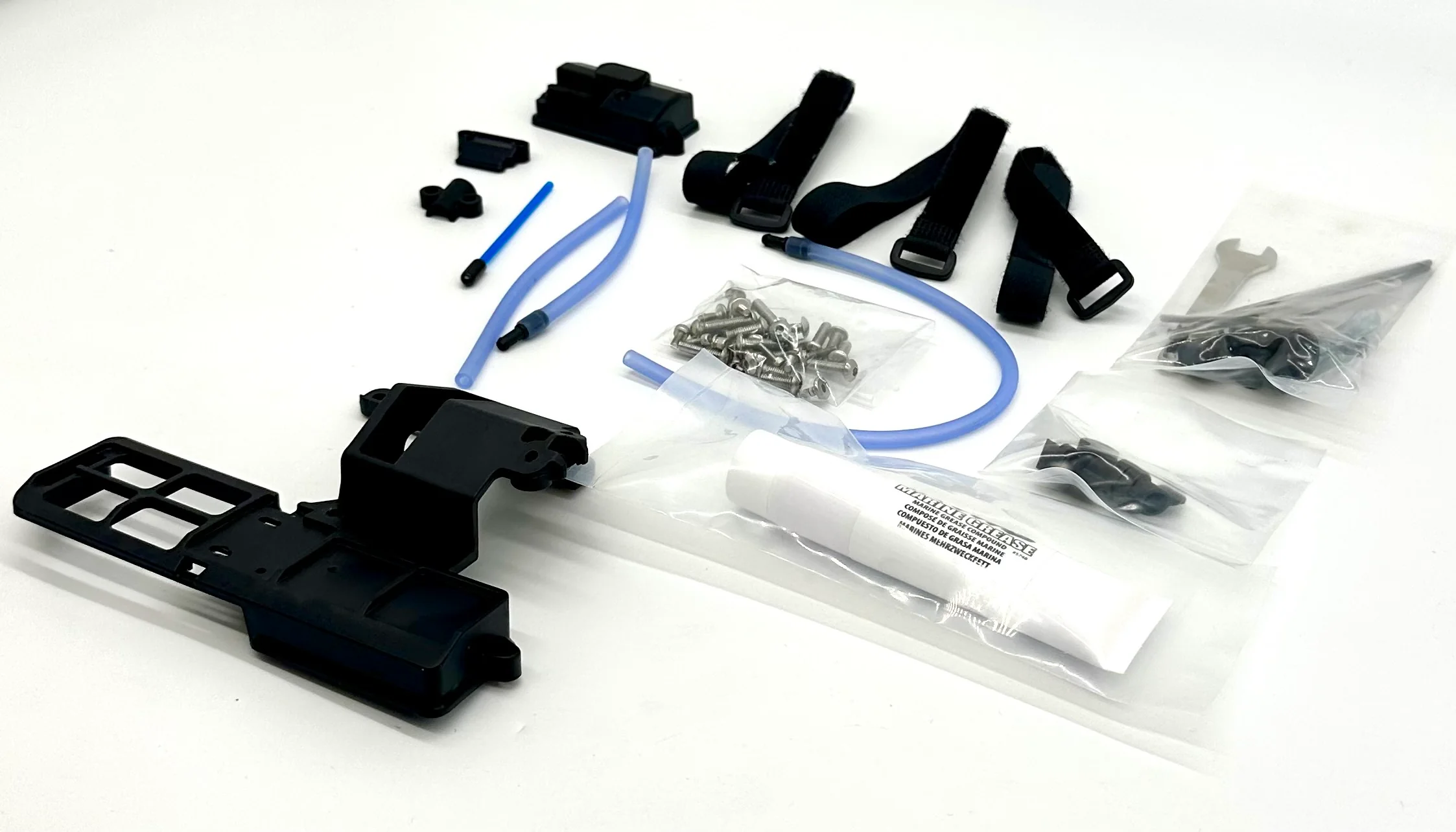 Spartan SR Boat SCREW & HARDWARE SET(straps Traxxas 103076-4 - Image 3