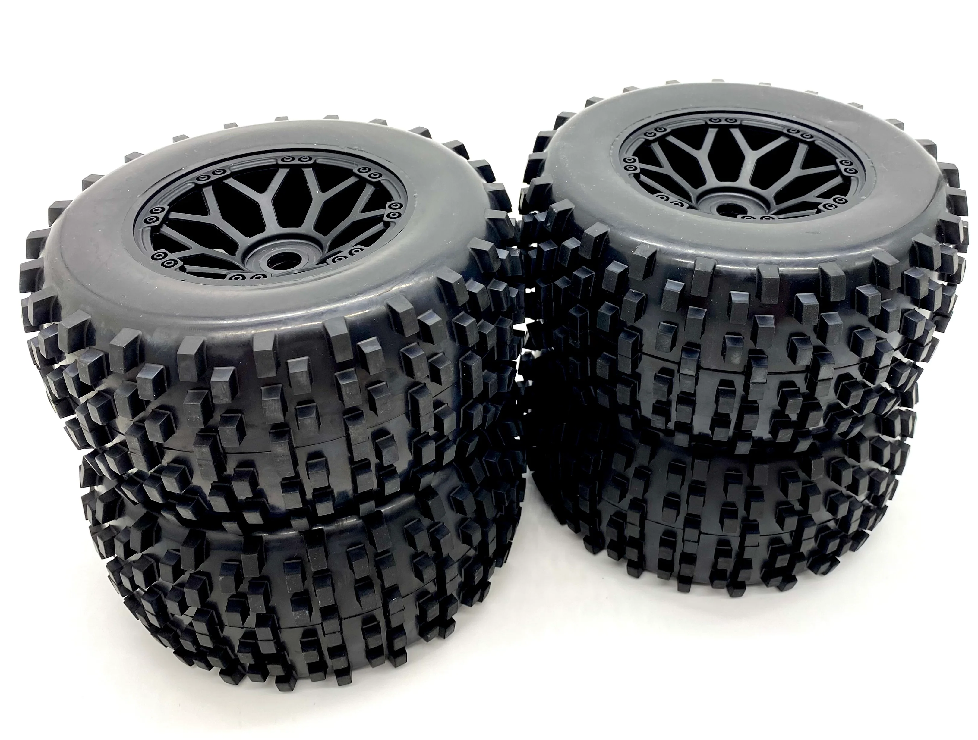 Team Corally KAGAMA - TIRES & Wheels (Off-Road Gripper tyres black rims C-00474