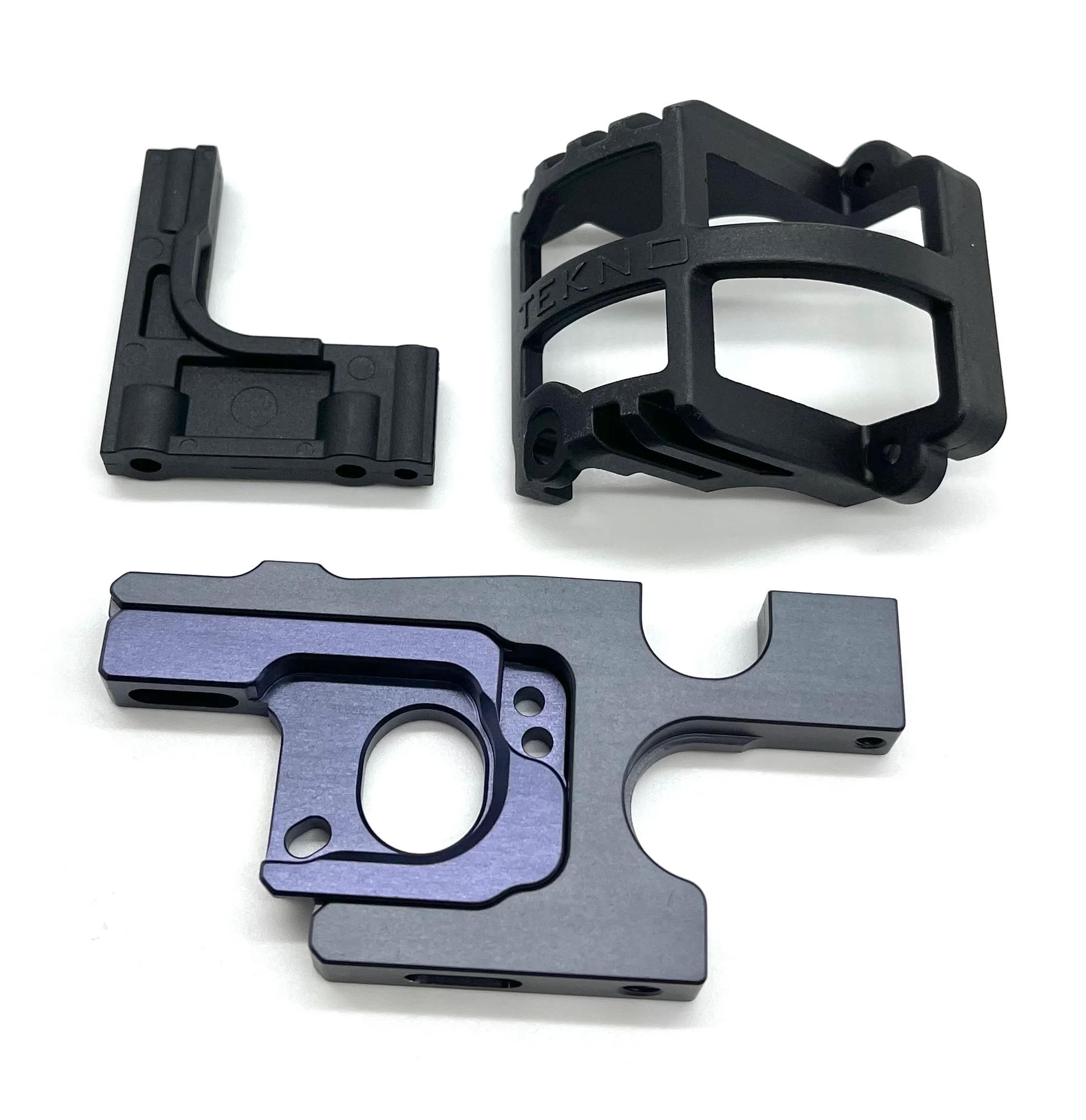 Tekno ET48 2.2 MOTOR MOUNT  (Annodized alum 2 piece w/composite diff mount TKR9605 - Image 2