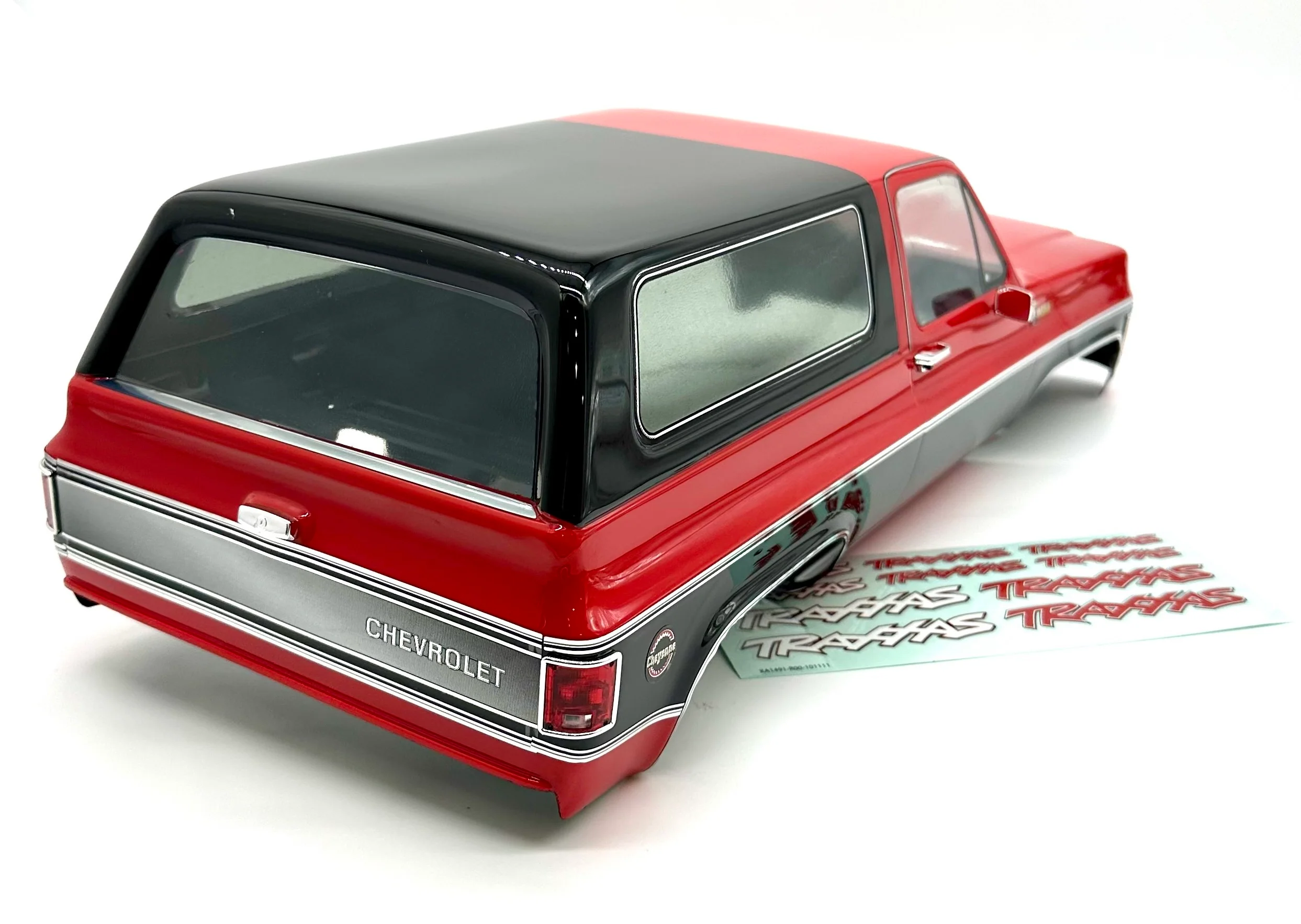 TRX-4 Chevy BLAZER - BODY Cover, RED (Shell Factory new 8010x Painted 82276-4) - Image 3