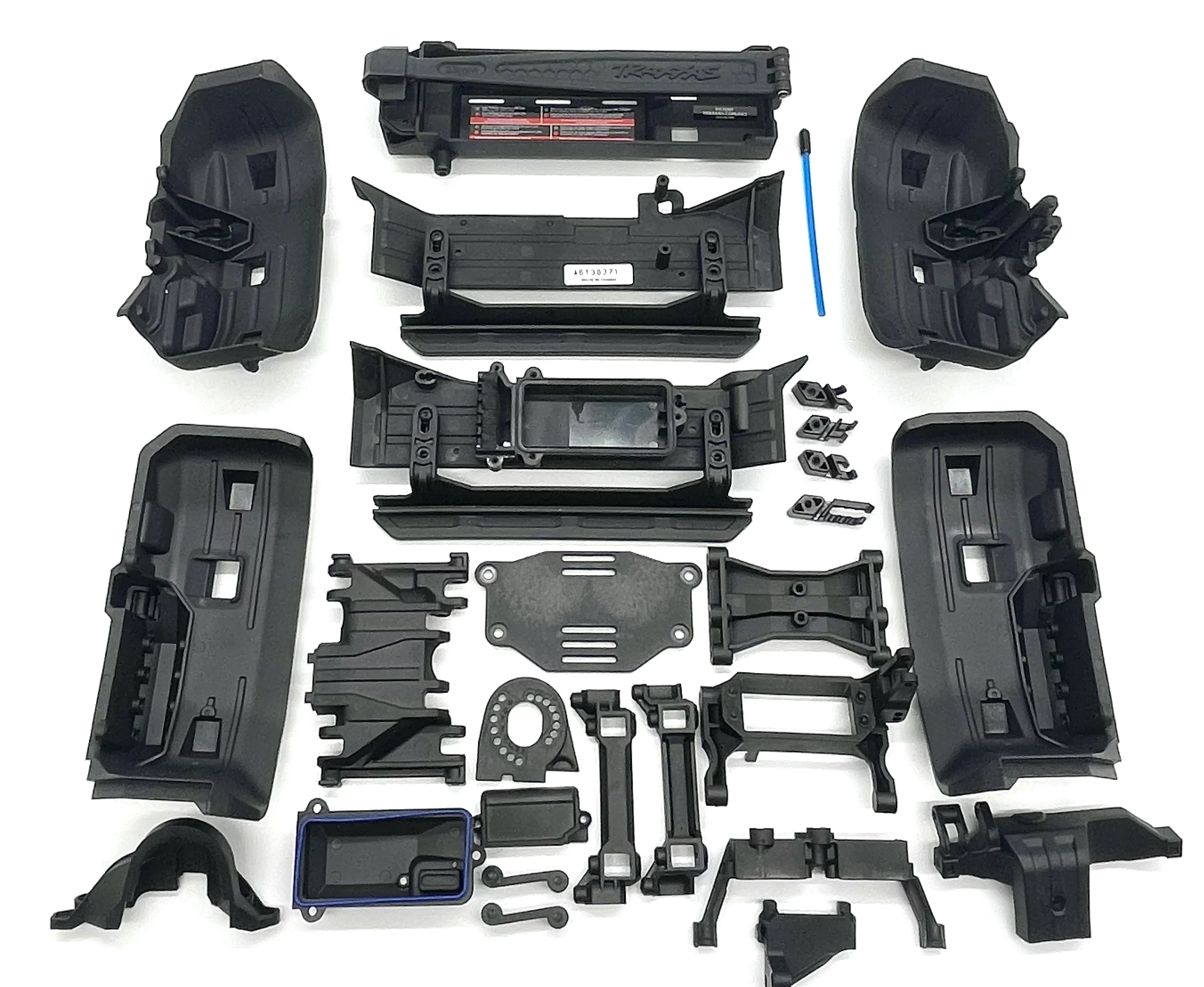 TRX-4 CHEVY K5 BLAZER - Body Mounts, Rock Sliders, floor pans, Fenders 92086-4